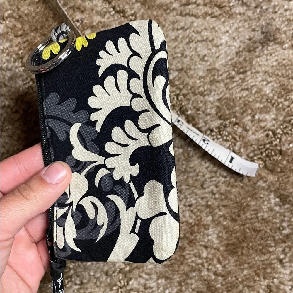 Vera‎ Bradley ID Holder - Picture 4 of 5